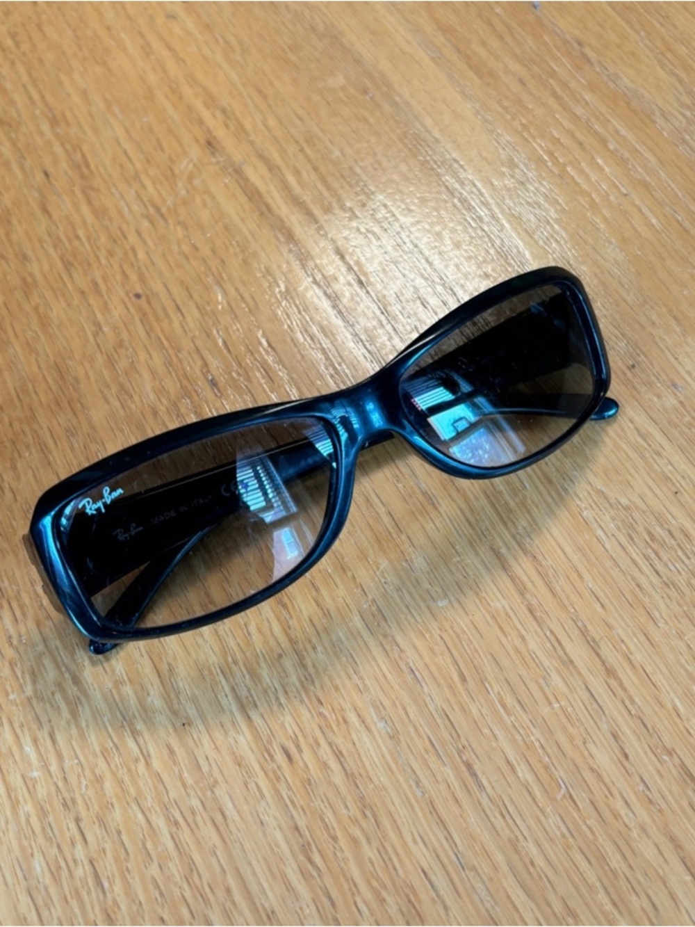 Ray-Ban RB4078 Black Wrap Around Frame Sunglasses Italy